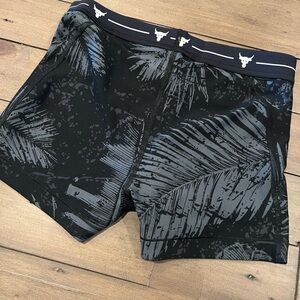 Under Armour x the rock compression shorts size M